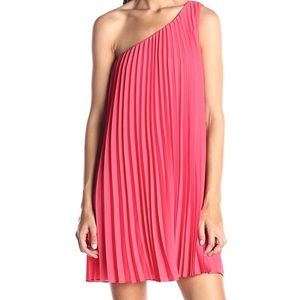 TRINA TURK | Skylar pleated dress